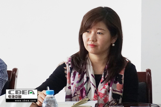 1462513070222082456.jpg 圖為電池中國(guó)網(wǎng)總編輯張雨.jpg