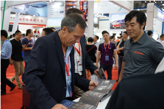 1527834230947069036.jpg j2.jpg