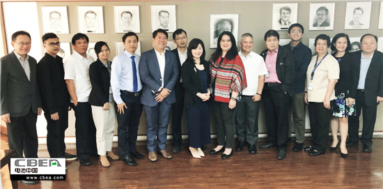 洽談會(huì)合影.jpg