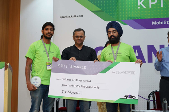 印度研究人員研發環?？沙潆婁\空氣電池 或將取代鋰金屬電池