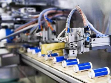 動力電池行業上演拉鋸戰 中國電池企業尚未真正“走出去”