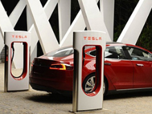 特斯拉有望實(shí)現(xiàn)四大電池突破創(chuàng)新，超越競爭對手