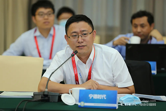 “車電分離”模式可行否?這場(chǎng)閉門會(huì)議上產(chǎn)業(yè)鏈大佬給出新看法 “車電分離”模式可行否?這場(chǎng)閉門會(huì)議上產(chǎn)業(yè)鏈大佬給出新看法