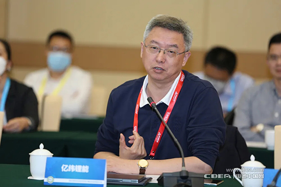 “車電分離”模式可行否?這場(chǎng)閉門會(huì)議上產(chǎn)業(yè)鏈大佬給出新看法 “車電分離”模式可行否?這場(chǎng)閉門會(huì)議上產(chǎn)業(yè)鏈大佬給出新看法