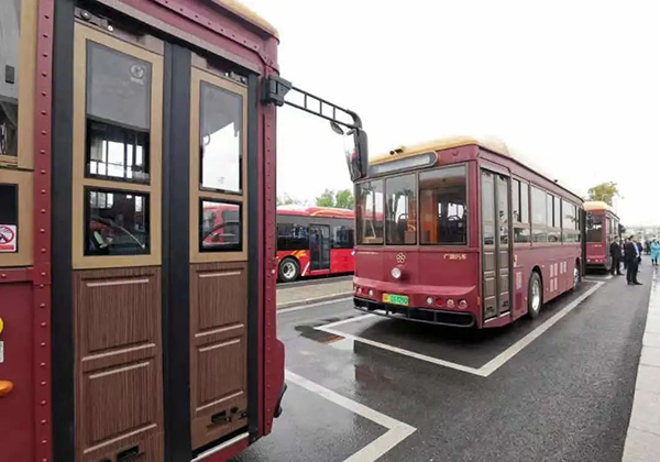 助推城鄉(xiāng)公交一體化建設 銀隆新能源公交首入海門 助推城鄉(xiāng)公交一體化建設 銀隆新能源公交首入海門