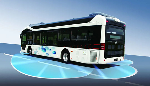 亮相世界智能大會 銀隆氫燃料公交展演“智造”力量