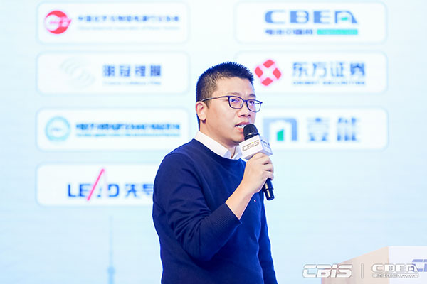 電池/材料/設備齊突圍，新能源邁向新天地