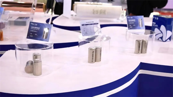 遠(yuǎn)東電池兩款300Wh/kg高能量密度圓柱電池已量產(chǎn)