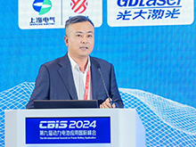 贏合科技何愛(ài)彬：主旨發(fā)言《精誠(chéng)合作、共享雙贏——鋰電設(shè)備的智能升級(jí)與產(chǎn)業(yè)協(xié)作》