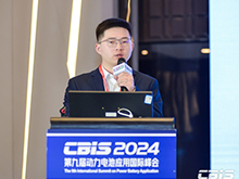 北京昇科能源科技有限責(zé)任公司副總經(jīng)理劉金海分享了《AI大模型 - 新一代新能源解決方案專家》