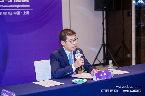 主持人：劉斐，動(dòng)力電池應(yīng)用分會首席標(biāo)準(zhǔn)官