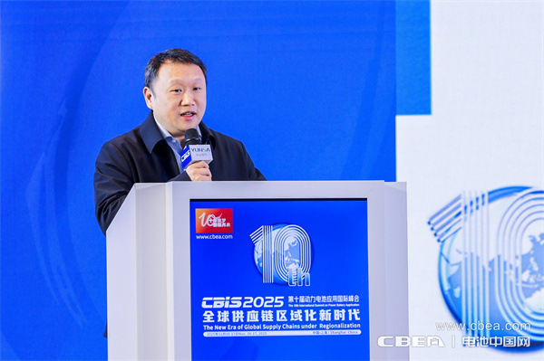 產(chǎn)業(yè)共振!大圓柱電池迎來“高光時刻” 產(chǎn)業(yè)共振!大圓柱電池迎來“高光時刻”