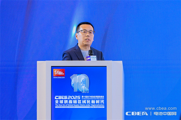 產(chǎn)業(yè)共振!大圓柱電池迎來“高光時刻” 產(chǎn)業(yè)共振!大圓柱電池迎來“高光時刻”